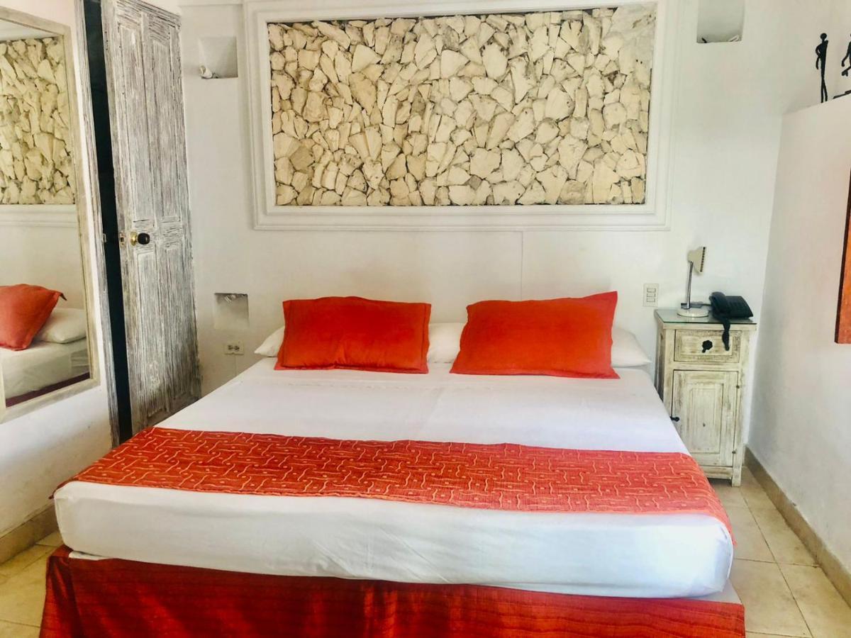 Antigua Calle Almudena Hotel Cartagena מראה חיצוני תמונה