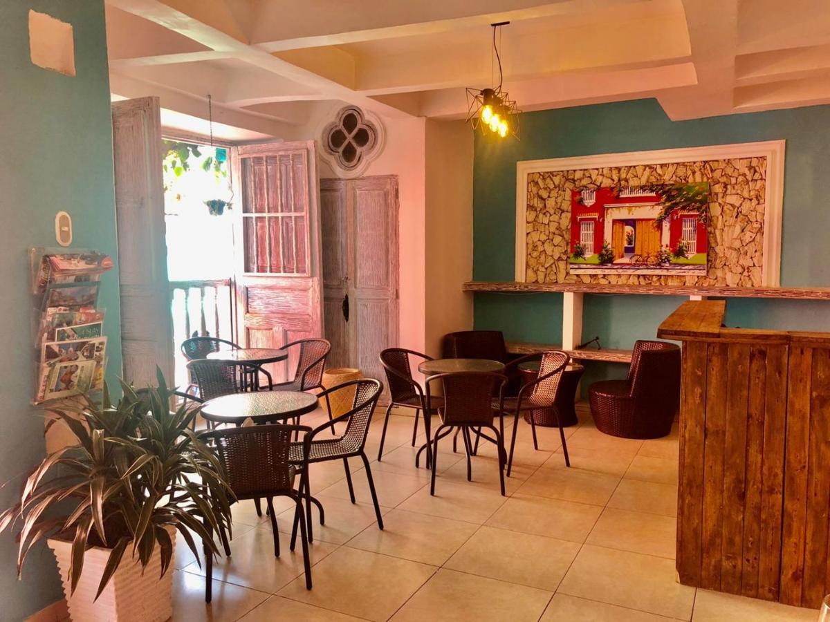 Antigua Calle Almudena Hotel Cartagena מראה חיצוני תמונה
