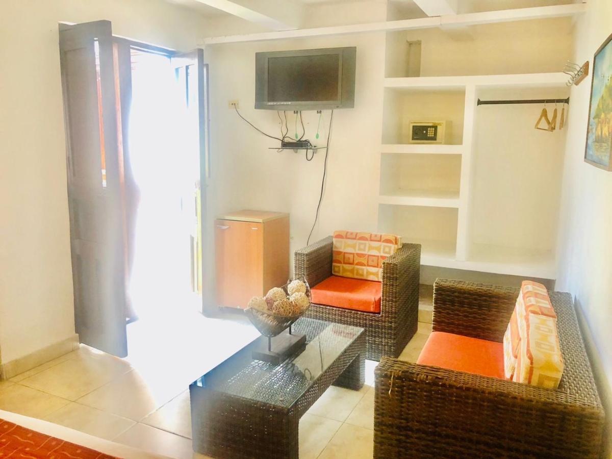 Antigua Calle Almudena Hotel Cartagena מראה חיצוני תמונה